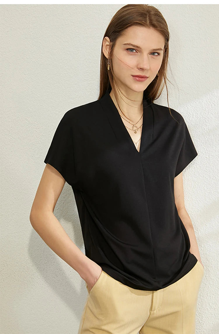Minimalist Solid V-Neck Short Sleeve T-shirt
