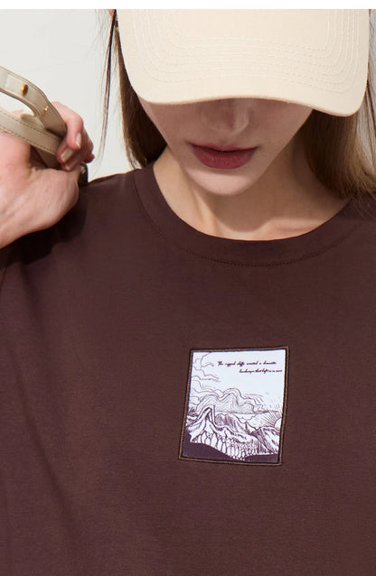 Minimalist Embroidered Black O-Neck T-shirt