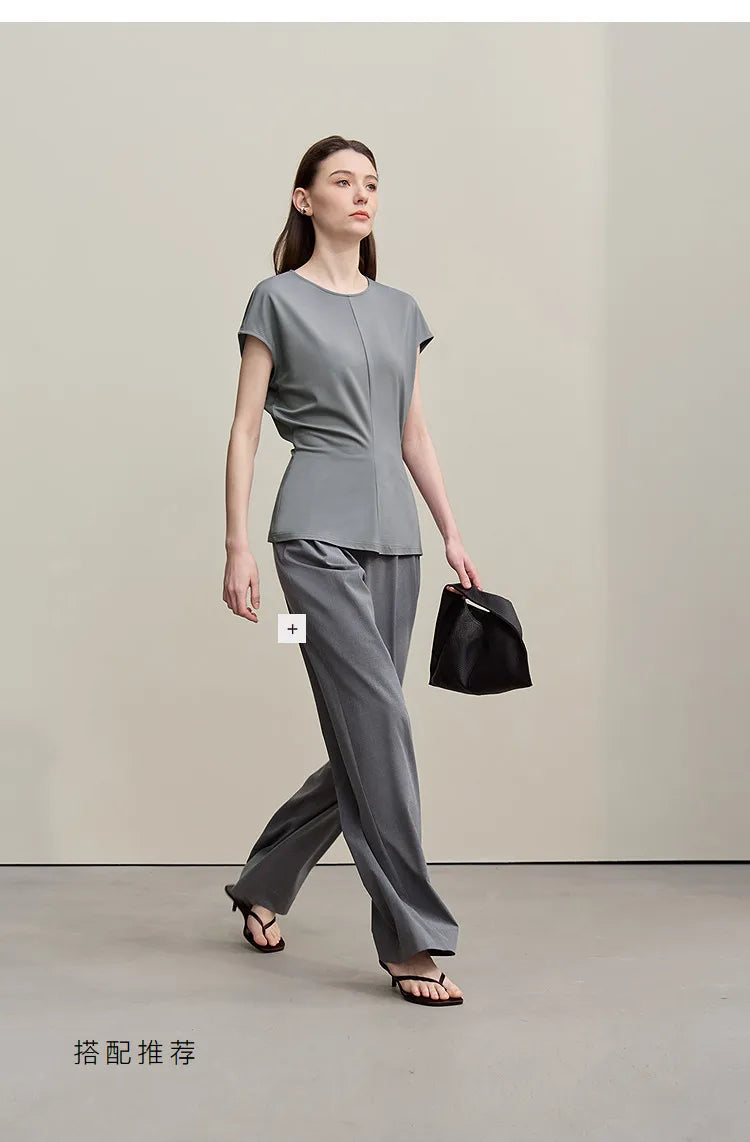 Fitted Waist Pleated Knit Tee Solid Top