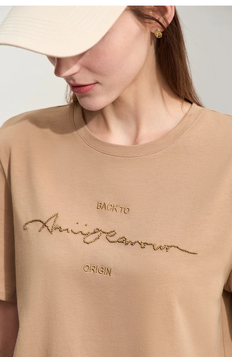 Minimal Embroidered O-Neck T-shirt