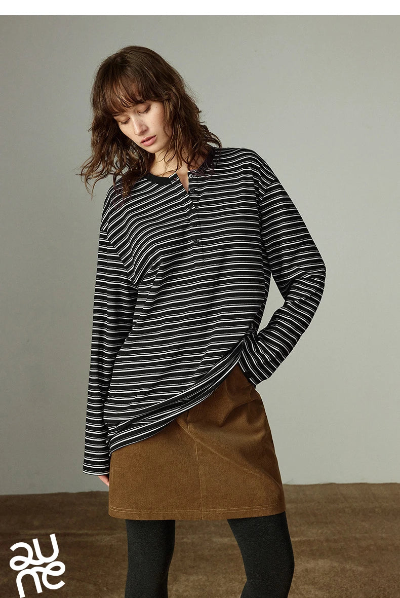 Long-sleeve Loose Minimalist Knit Top