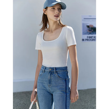 Minimalist U-Neck Slim Black T-Shirt