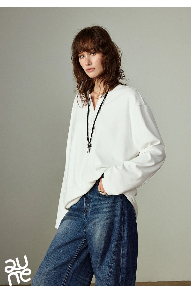 Long-sleeve Loose Minimalist Knit Top