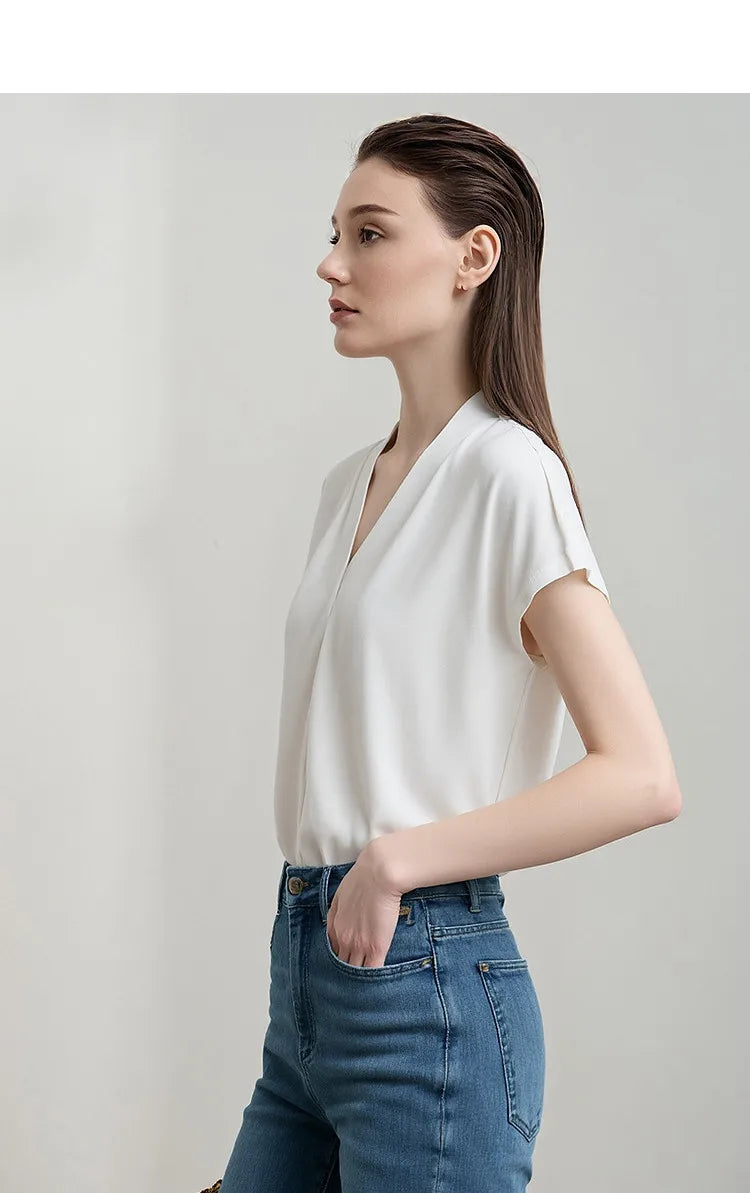 Minimalist V-Neck Short Sleeve Solid T-shirt