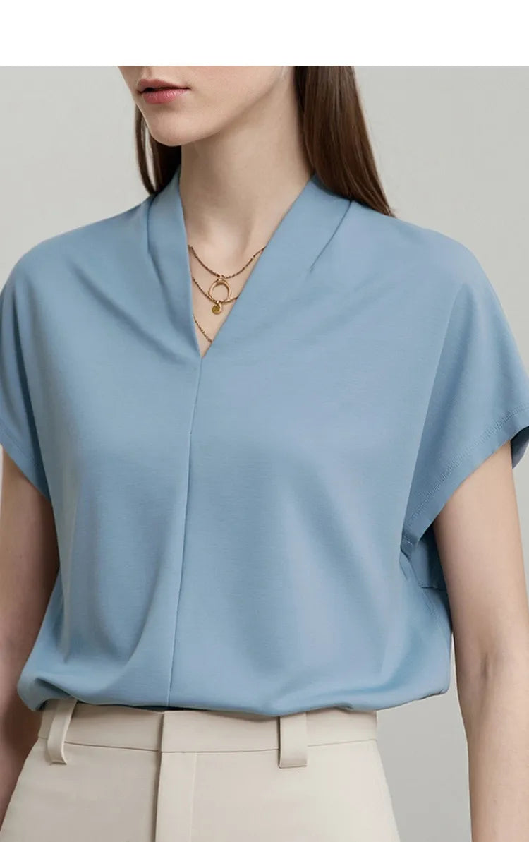 Minimalist V-Neck Short Sleeve Solid T-shirt